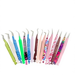 Pinzas para pestañas con punta plateada y recubrimiento de papel y polvo, con agarre de diamante/liso, de acero inoxidable. - Product Image 3