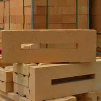 Brique réfractaire en argile à haute densité 1250 ℃   Brique de forme spéciale personnalisée pour four de chauffage