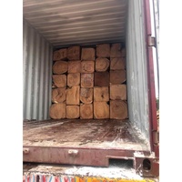 Bois d'œuvre de toit de masse Chine prix 55*44 bois laminé bois brut croix bois terre