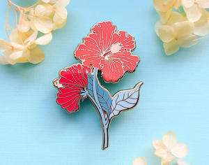 定制翻盖滑动搪瓷别针-制造商花卉动漫软金属定制徽章 - Product Image 1