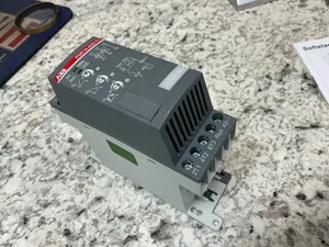 PSR 1SFA896107R1100 PSR16-600-11 Variador de Frecuencia Compacto de 16A para Motor de Bomba y Ventilador 380V - Product Image 3