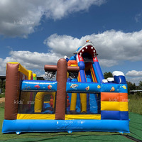 Parc de jeux gonflable durable et personnalisable pour événements extérieurs, trampoline et labyrinthe pour enfants