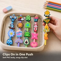 Clips de crayon en PVC souple personnalisés OEM ODM, clips décoratifs pour stylos avec fente pour le corps du crayon, cadeaux de papeterie