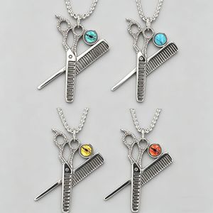 Yunnique Collier pendentif ciseaux et peigne en alliage de zinc et zircone cubique, bijoux de mode unisexe - Product Image 4