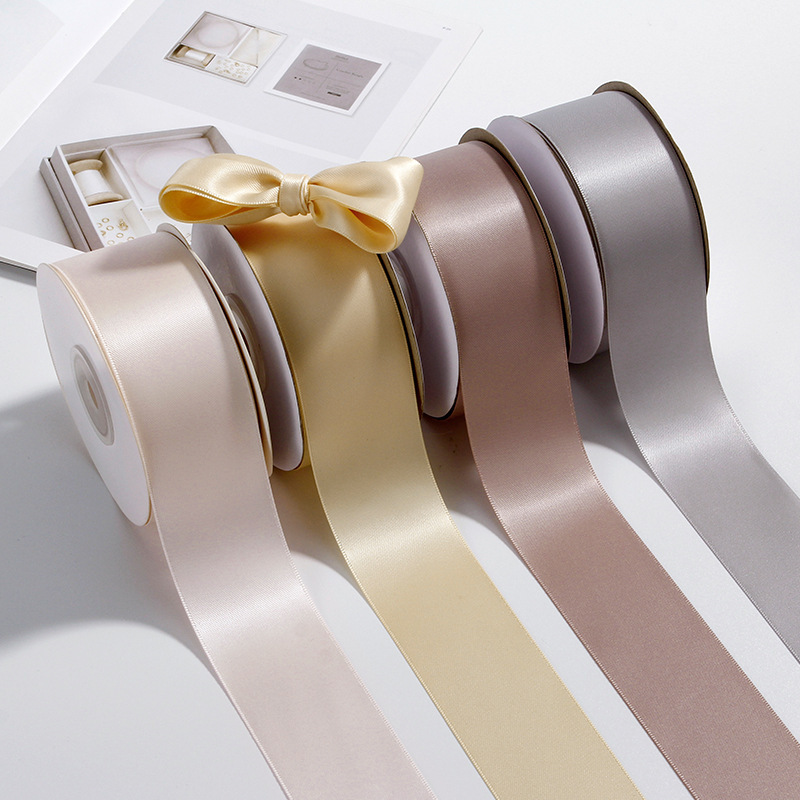 Hand held Ribbon Christmas Decoration Golden