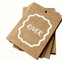 Etiquetas de ropa de papel Kraft marrón reciclado impresas ecológicas personalizadas etiquetas oscilantes para bolsos prendas de vestir Zapatos-tamaño personalizado y logotipo