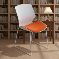 Chaise de bureau ergonomique simple empilable avec dossier et coussin d'assise moelleux, idéale pour le bureau, l'étude et le salon