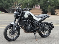 Benelli Leoncino 250 250cc Moto rétro scrambler de style italien classique, idéale pour les débutants et les trajets quotidiens