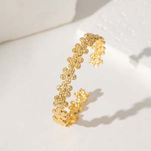 Vente chaude En Acier Inoxydable Coeur Fleur Bracelet Réglable Femmes Géométrique Bracelet Cubain pour Cadeau - Product Image 5