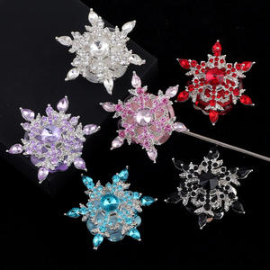 Nouveauté, perles en vrac en alliage pour le bricolage, diamant complet, flocon de neige rotatif, fabrication de bracelets pour la sortie d'air de voiture - Product Image 1