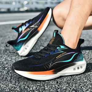 Chaussures de sport pour hommes avec logo personnalisé, nouvelles chaussures de course, tige en microfibre respirante, lacets, antidérapantes, chaussures de sport athlétiques - Product Image 3