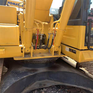 รถขุดไฮดรอลิกแบบตีนตะขาบ Komatsu PC200-8 มือสอง รุ่นปี 2020 น้ำหนักใช้งาน 20 ตัน ความจุบุ้งกี๋ 0.8 ลูกบาศก์เมตร อะไหล่หลัก - Product Image 3