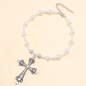 Collier punk en perles avec pendentif en forme de cœur et nœud pour femme, bijoux de fête, pendentif thématique en alliage de zinc - Product Image 3