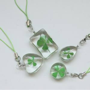 للبيع بالجملة سلسلة مفاتيح <span class=keywords><strong>4</strong></span> أوراق برسيم خضراء محظوظة حقيقية ، سلسلة مفاتيح بأربع أوراق برسيم للنساء والفتيات الصبيان ، إكسسوارات سلسلة مفاتيح جذابة - Product Image 2