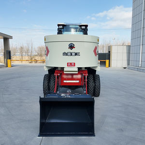 Sofort lieferbarer 1000L 2000L 3000L Betonmischer-LKW, 1,5 m³ mobiler Zementmischer mit Flachauslass, selbstladender Mischer-LKW - Product Image 5