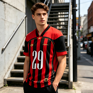 Camiseta de Fútbol de Alta Calidad para Hombre, 100% Poliéster, Impresión por Descarga, Personalizable con Logotipo, Número y Nombre del Equipo, Transpirable - Product Image 1