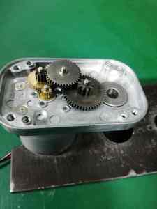 Chất lượng cao bán buôn giá rẻ DC động cơ Worm Gear cho thuốc lá thuốc lá <span class=keywords><strong>Rolling</strong></span> Machine Gear Motor tùy chỉnh DC động cơ bánh - Product Image 6