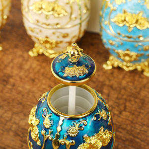 Exquisito Diseño, Caja de Joyería de Metal Chapado en Oro Hecha a Mano con Pedrería Colorida, Huevo Fabergé, para Pascua - Figura Decorativa - Product Image 6