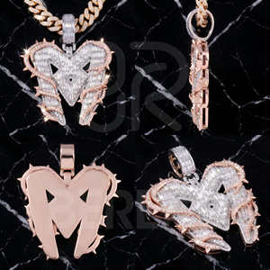Colgante con Nombre en Letras 3D Estilo Hip Hop, con Moissanita VVS Certificada por GRA, Personalizado con Iniciales en Corte Baguette y Redondo, Joyería Fina - Product Image 2