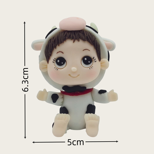 Adorabili statuette da ragazzo di argilla morbida-mucche dinosauri serie di animali figure di stinco <span class=keywords><strong>per</strong></span> decorazione di <span class=keywords><strong>torte</strong></span> fai da te artigianato e decorazione di auto - Product Image 5