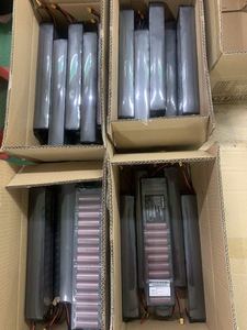 스쿠터 배터리 <span class=keywords><strong>37V</strong></span> 6Ah 전기 스쿠터 스쿠터 부품 36volt 6amp 배터리 팩