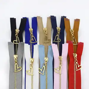 outdoor sports clothing zipper accessories heart zipper pull Self-locking metal zipper with gold teeth
