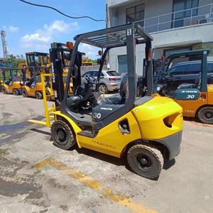 Original Japan Komatsu FD30 3Ton Diesel Forklift Used Komatsu 30 Forklift for Warehouse Container <b>Handling</b> - Product Image 2