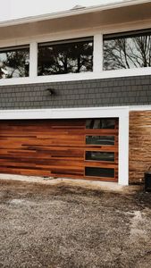 Elegante porta da <span class=keywords><strong>Garage</strong></span> in acciaio a grana di legno automatizzata, porta sezionale isolata con sistema di retromarcia sicuro - Product Image 3