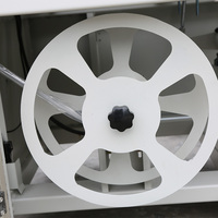Machine d'emballage automatique sous film rétractable pour boîtes cosmétiques, bouteilles, aliments, cadeaux, savons, avec scelleuse tunnel en L et film thermorétractable