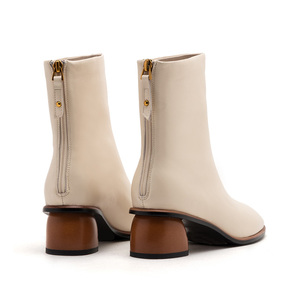 Botines de Mujer para Invierno, Personalizados, con Etiqueta, Nuevo Estilo, Elegantes, de Piel de Oveja Blanca, con Tacón Bajo de Madera - Product Image 2