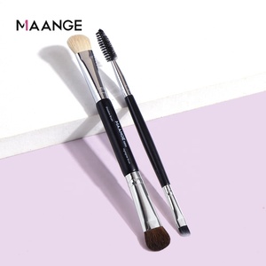 MAANGE <span class=keywords><strong>precio</strong></span> al por mayor 2 uds <span class=keywords><strong>brochas</strong></span> de sombra de <span class=keywords><strong>ojos</strong></span> de doble extremo logotipo personalizado delicado juego de <span class=keywords><strong>brochas</strong></span> de maquillaje - Product Image 2