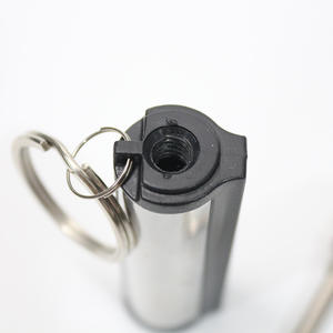 Briquet en métal rechargeable, huile de recharge, bâton allume-feu, porte-clés en métal, kit de survie en camping, briquet en gros, allume-feu de camping - Product Image 2