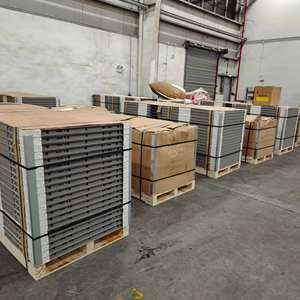 Puertas de <span class=keywords><strong>metal</strong></span> moldeadas de 6 paneles de acero blanco premecanizadas americanas con marcos para casas - Product Image 4