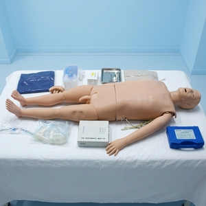 Maniquí de Primeros Auxilios Multifuncional Avanzado con Enchufe del Reino Unido y Sensor de Ventilación por Compresión para Hospitales, Escuelas y Exámenes de Emergencia - Product Image 1