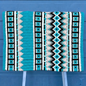 Tapis de selle classique western Equipro en laine turquoise tissé à la main à motif géométrique pour la protection du cheval - Équestre - Product Image 1