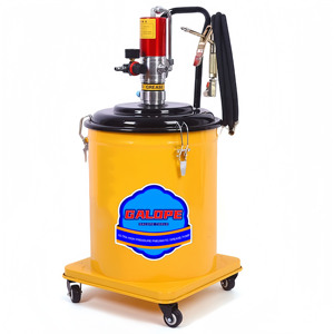 <span class=keywords><strong>Pistolet</strong></span> d'injecteur de <span class=keywords><strong>graisse</strong></span> <span class=keywords><strong>pneumatique</strong></span> à haute pression portable 13KG 15KG 18KG <span class=keywords><strong>Pistolet</strong></span> d'injecteur de <span class=keywords><strong>graisse</strong></span> <span class=keywords><strong>pneumatique</strong></span> 12L 20L 35L 40L Pompe à seau de <span class=keywords><strong>graisse</strong></span> automatique à commande <span class=keywords><strong>pneumatique</strong></span> - Product Image 5