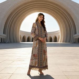 Abaya élégante en polyester personnalisée de luxe pour femmes musulmanes, robe haut de gamme, fournisseur en gros - Product Image 4