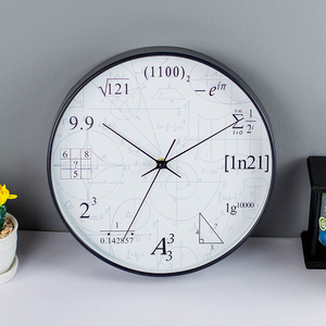 Reloj de pared de plástico 3D de 12 pulgadas, decoración del hogar con fórmula matemática, reloj de pared para niños, reloj de diseñador para aula, sala de estar - Product Image 1