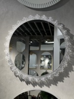 Miroir mural décoratif LED RGB moderne avec cadre en acrylique pour la maison, le salon, la chambre à coucher et l'hôtel
