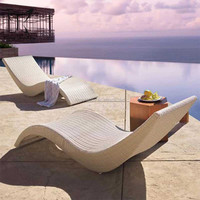Chaise longue en rotin de haute qualité en forme de S, chaise longue en rotin