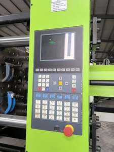 Nouveau <span class=keywords><strong>SKII</strong></span> Yizumi 260T d'origine avec machine de moulage par injection à fente en T - Product Image 6