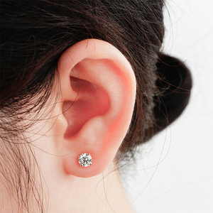 Pendientes de tuerca de plata S925 con diamantes de laboratorio de corte redondo clásico de 0.5CT y 1CT para mujer, joyería de boda, pendientes de moda con engaste de garra de aleación. - Product Image 1