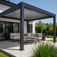 Pergola en aluminium imperméable Jiake avec toit à lames motorisées pour projets contemporains de jardins, patios et terrasses
