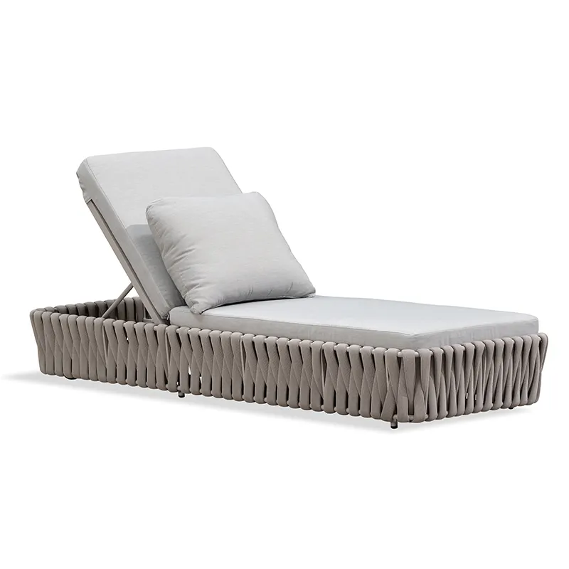 Chaise d'extérieur de luxe mobilier de jardin chaise de plage lit de jour moderne piscine chaise longue meubles de patio rotin chaises longues tissu