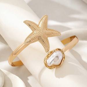 BZ116 ajustable estrella de mar perla brazo brazalete de moda Ocean Resort Wear con acentos de concha irregulares para apilamiento de vacaciones en la playa - Product Image 3