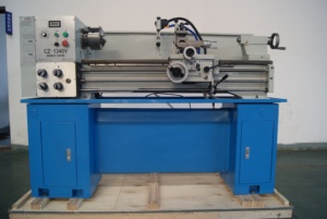 CZ1340V Hoge Precisie Motor Handleiding Draaibank Machines Met Ce - Product Image 2