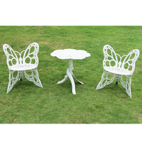 Chaise de loisirs MOJIA en fonte d'aluminium avec cadre papillon en métal blanc pour jardin extérieur, balcon, terrasse, salle à manger ou table basse