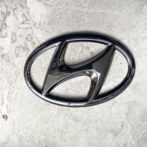 Emblema de Parrilla Original de Alta Calidad en su Empaque Original 86300CW000 863102V000 86321D3000 para H-yundai - Product Image 2