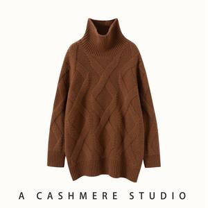 سويتر جديد من الكشمير بياقة مدورة للنساء سميك ودافئ منغوليا من الأعلى بلون واحد برقبة عالية سويتر كابل للسيدات - Product Image 3