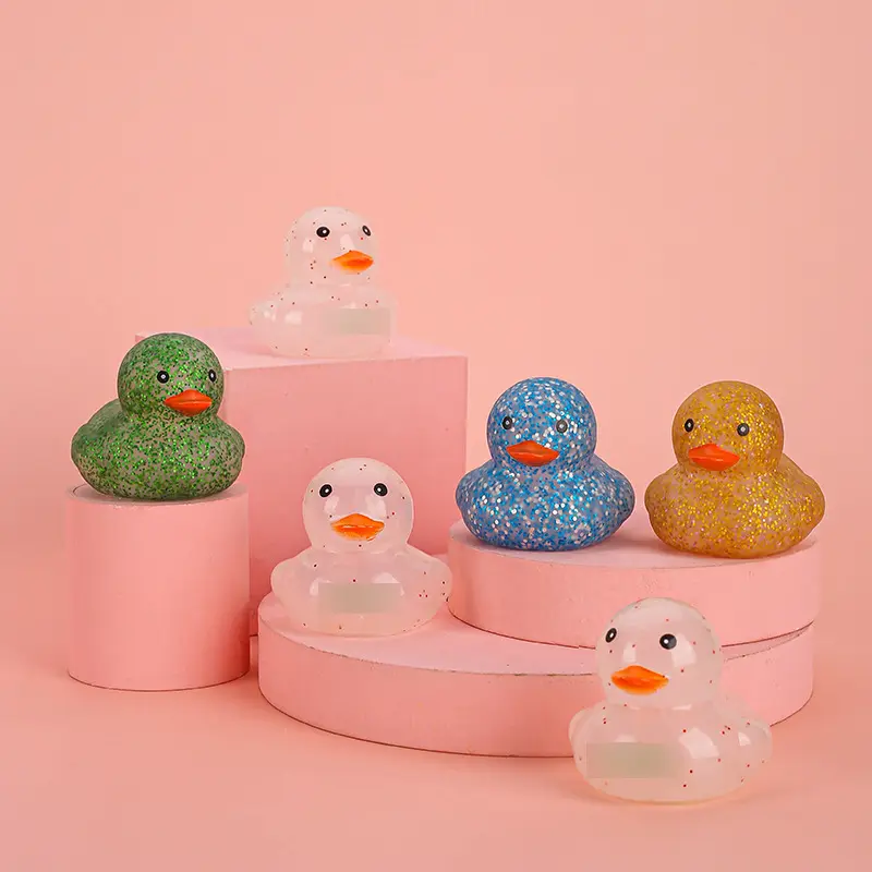 מותאם אישית צבעוני אמבט צעצוע ברווז חריקה גומי ברווז תינוק מקלחת